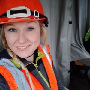 Meet your Posher, Briana